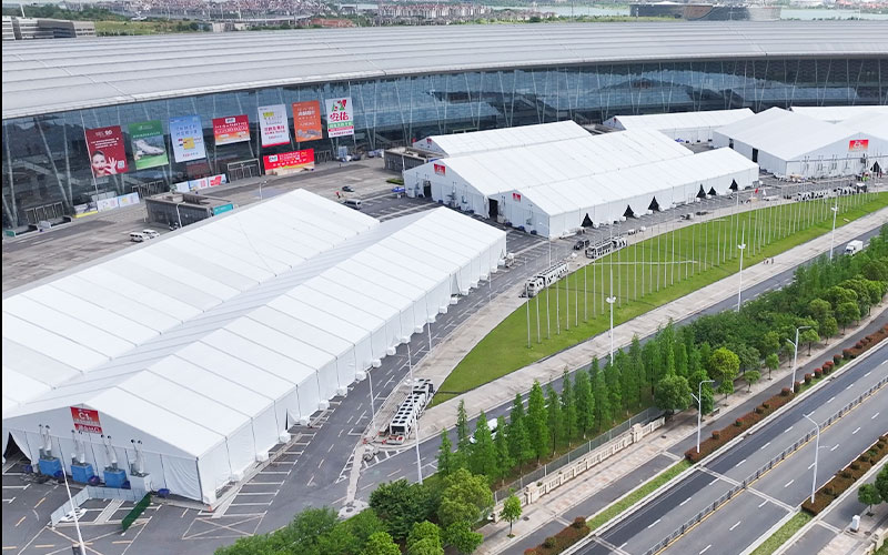 <p style='font-size: 22px; '>Warehouse Tent – LINGTONG Tent</p><p>— Michael W., Logistics Manager</p>