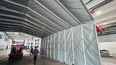 Retractable Tent